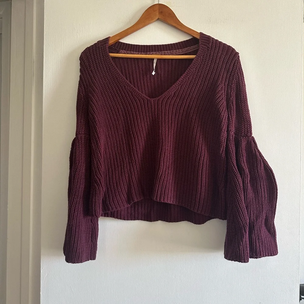 Free People Damsel Cotton Knit Flare Bell Sleeve Sweater Size XS EUC - Picture 4 of 8